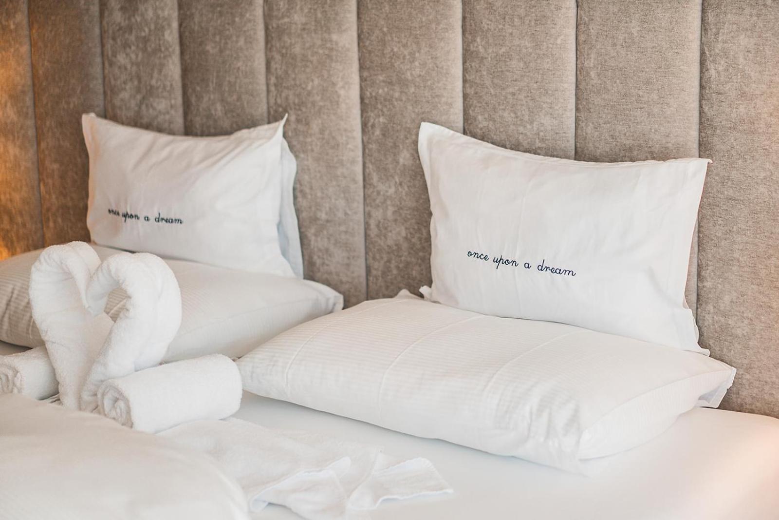Prunner Luxury Suites - Adults Only Schenna Exterior photo